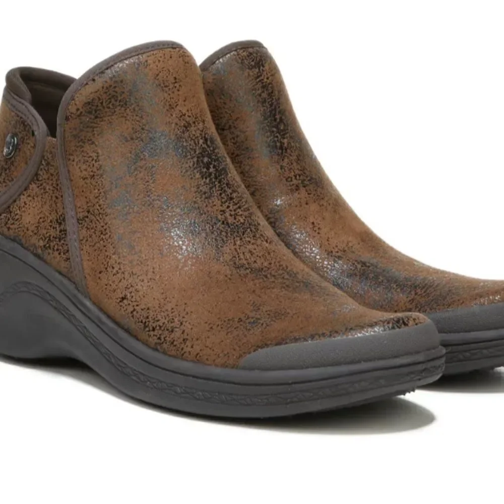 BZees Domino Bootie
